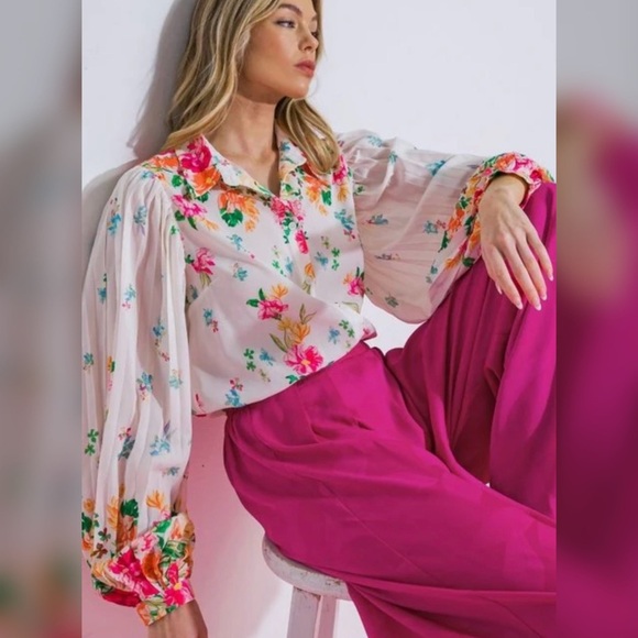 Spring Bloom Top - Picture 2 of 6